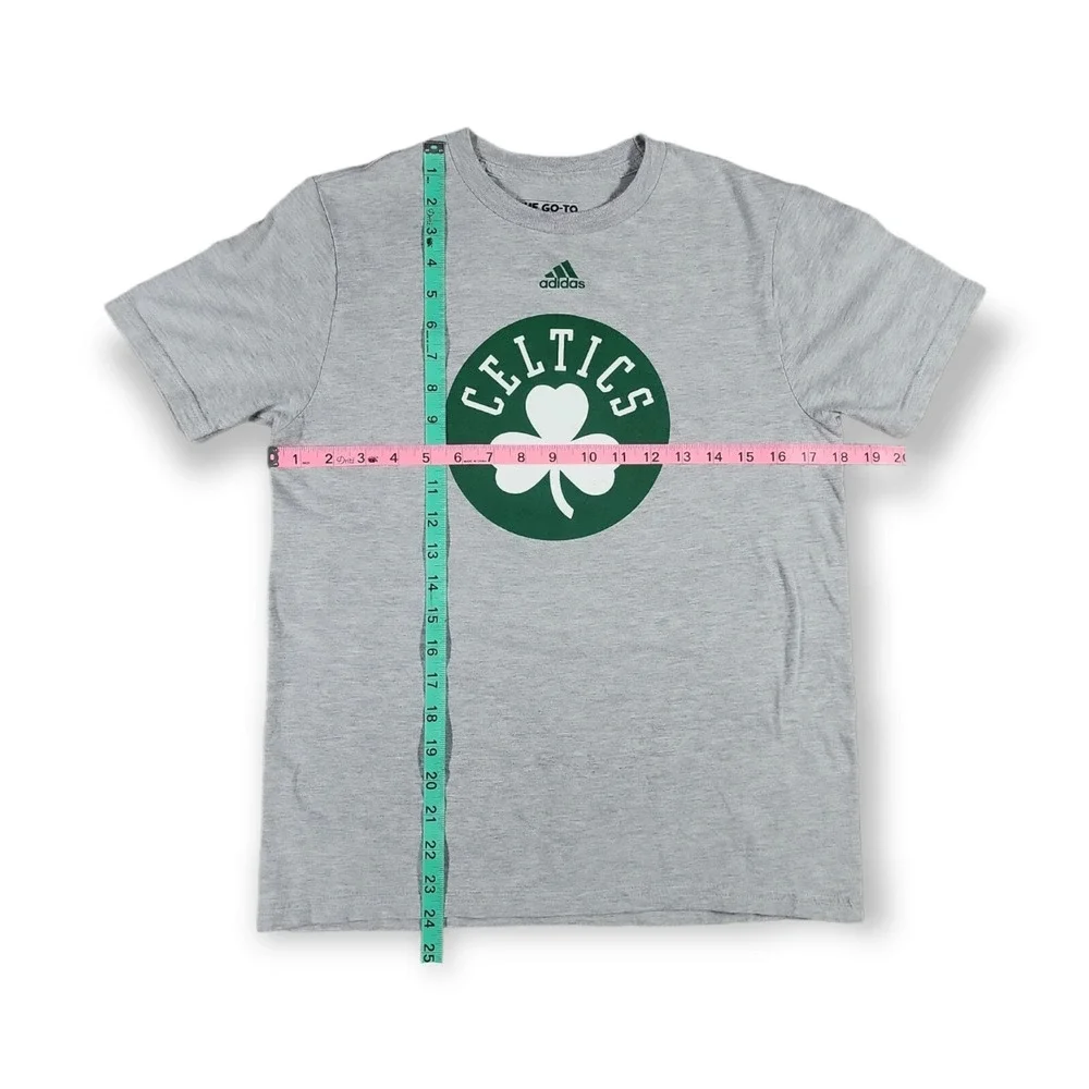 Adidas The Go‎ To Tee Boston Celtics Gray Crew Neck T Shirt Youth Size Large